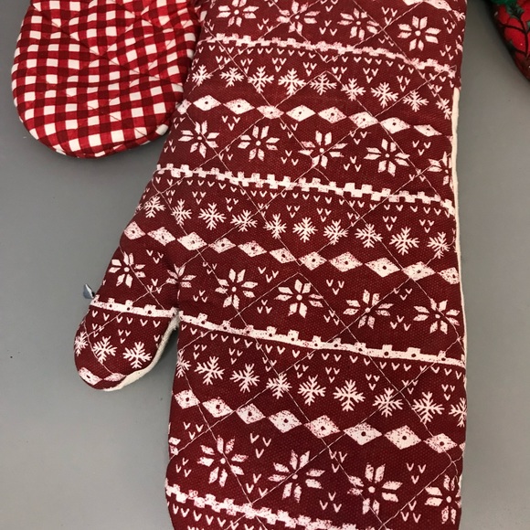 Vintage NOS 4 pc Christmas kitchen bake oven mitten gloves bundle - Picture 4 of 11